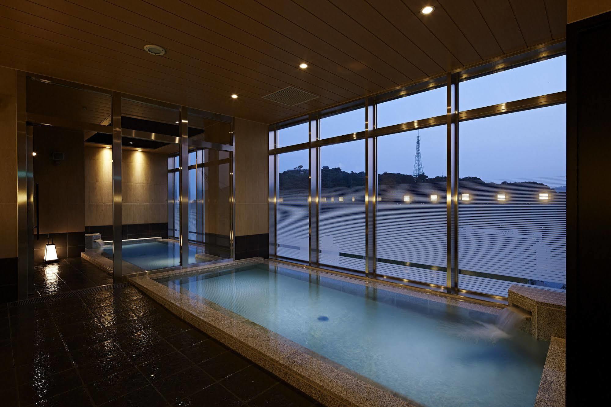 Candeo Hotels Matsuyama Okaido Bagian luar foto